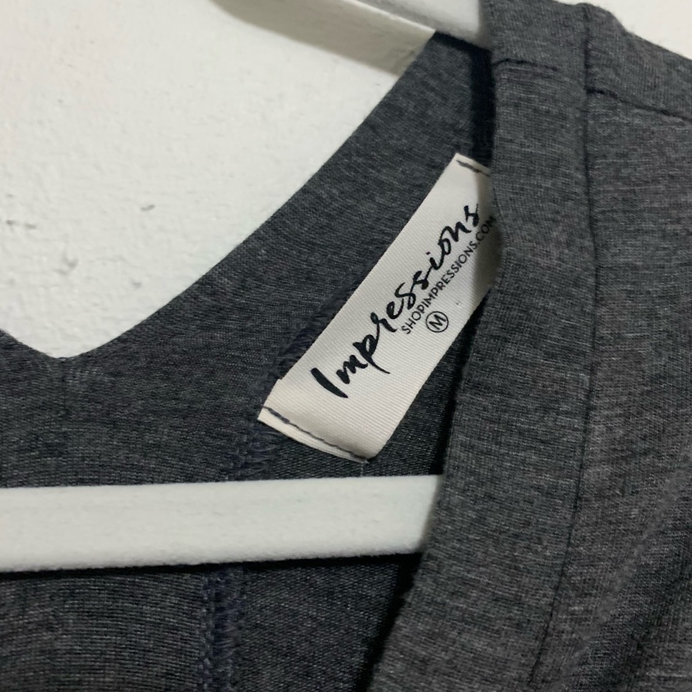 Oversized gray top ❤️ - Picture 4 of 4